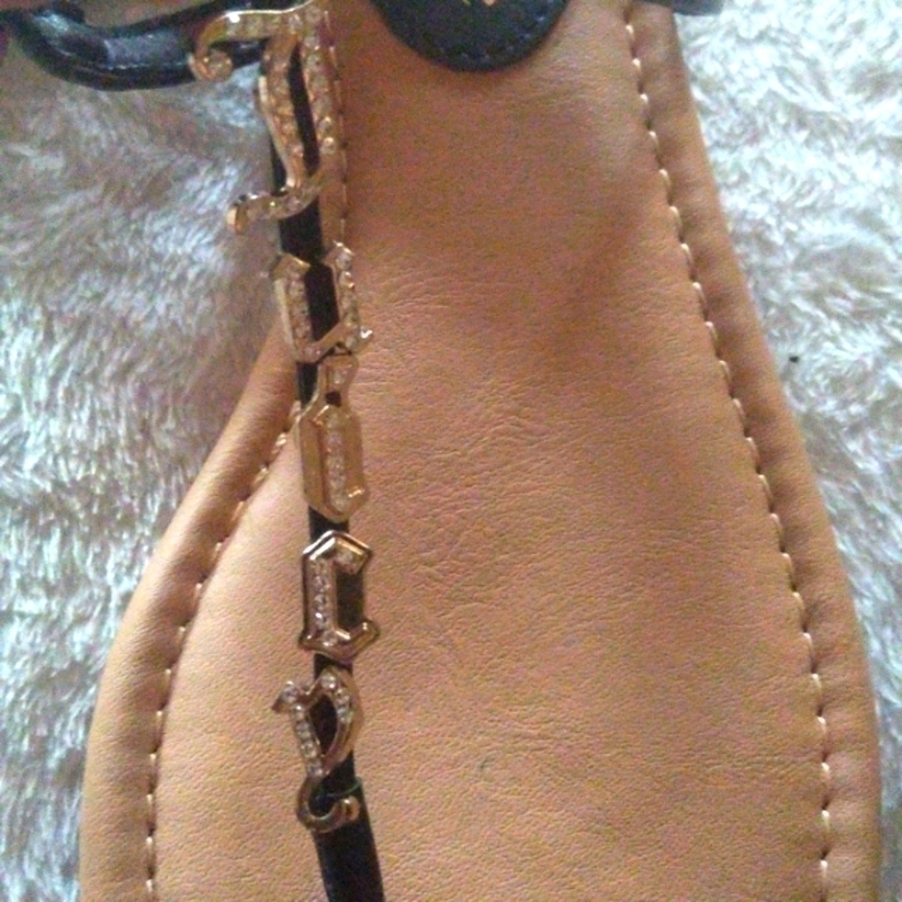 NWOT Ladies Designer Sandals - Picture 10 of 15